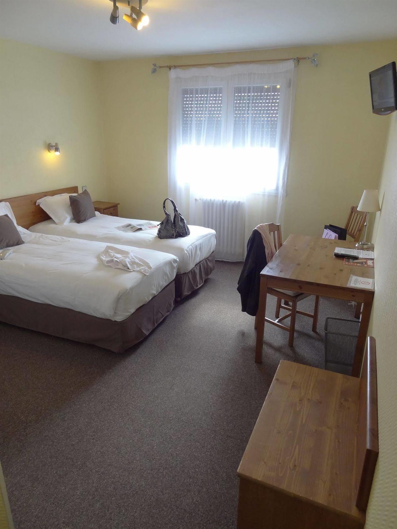 Hotel Prado Avec Parking - Proche Zenith Тулуза Екстериор снимка